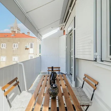 Nevera By Belmont Realty