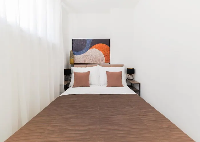 Nevera Apartment *